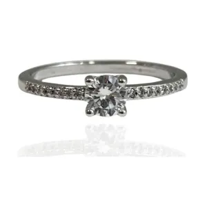 ANEL SOLITÁRIO AROS GRAVEJADOS