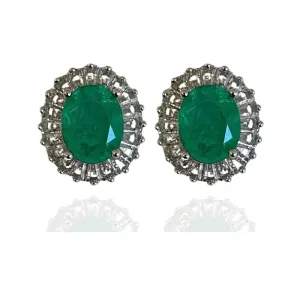 BRINCO OVAL COM BAGUETES EM VOLTA DA PEDRA