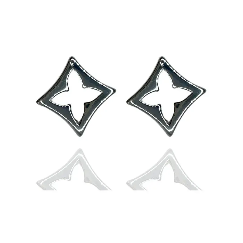 BRINCO LOSANGO LISO COM ESTRELA 4 PONTAS VAZADA