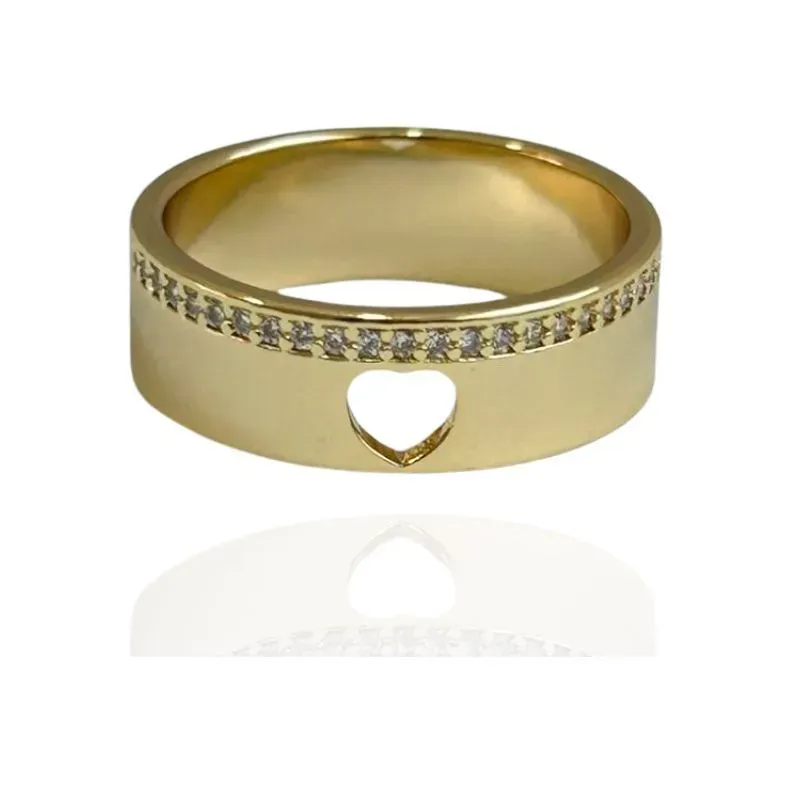 ANEL ALIANÇA CRAVEJADO CORAÇÃO