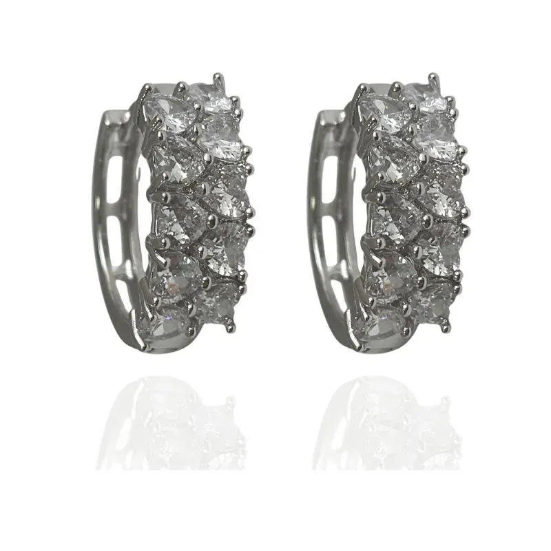 ARGOLA ZIRCÔNIAS DE CORAÇÃO