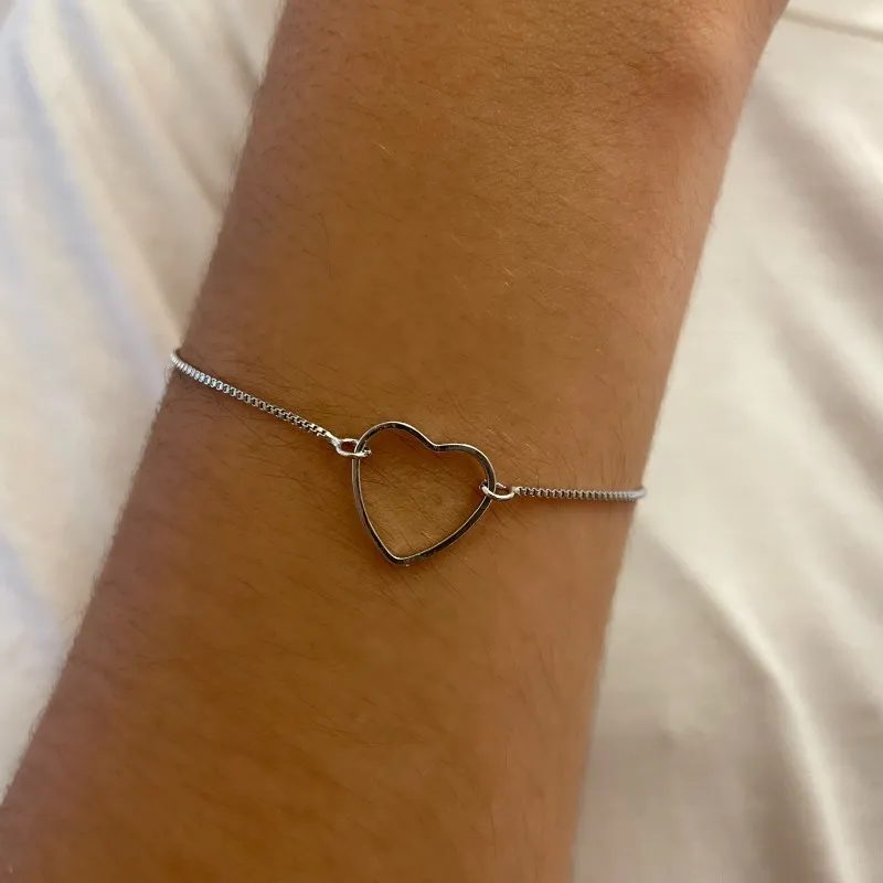 PULSEIRA CORRENTE VENEZIANA E CORAÇÃO VAZADO