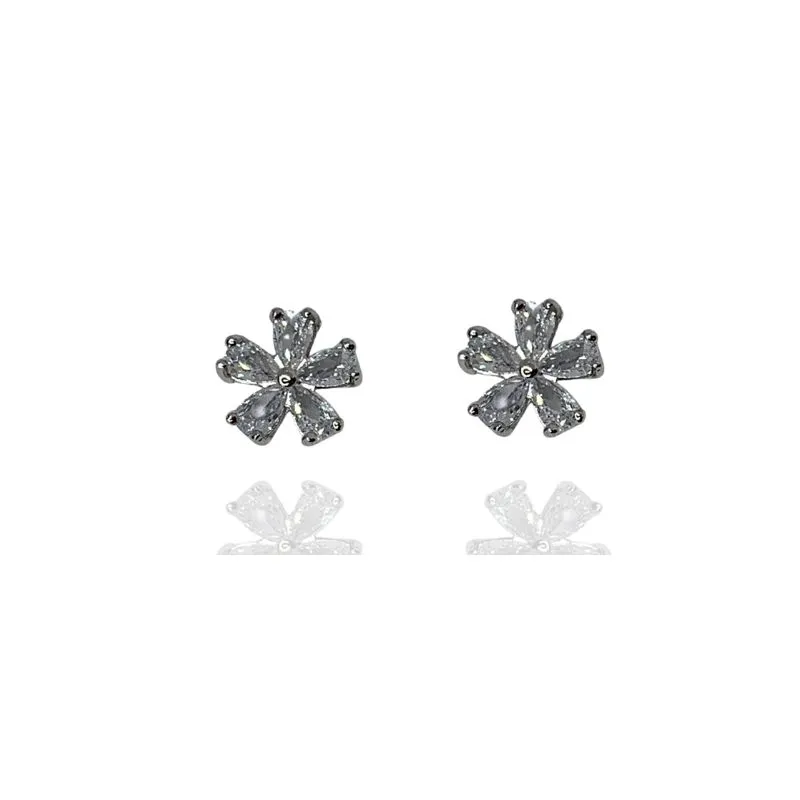 BRINCO FLOR PÉTALAS DE ZIRCÔNIA EM FORMATO DE GOTA