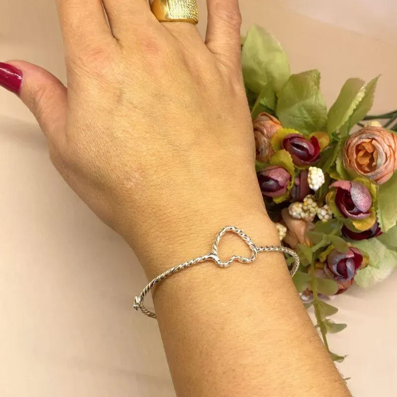 BRACELETE TORCIDO CORAÇÃO PRATA 925