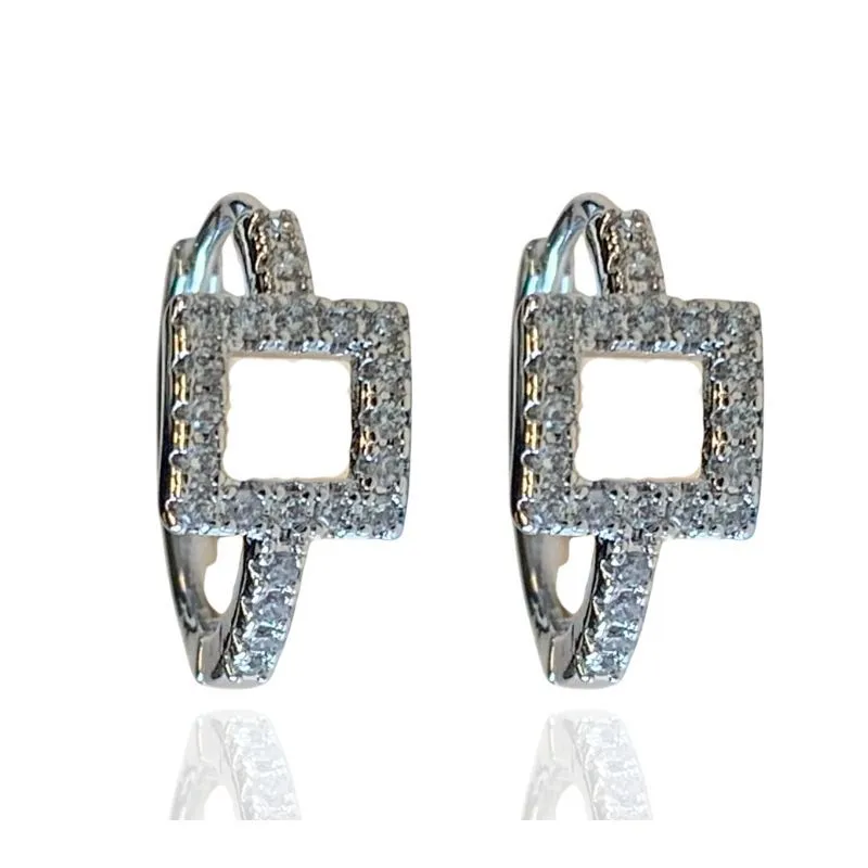 ARGOLA  QUADRADO CRAVEJADO