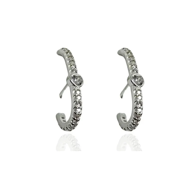 BRINCO EAR HOOK CRAVEJADO 1 CORAÇÃO