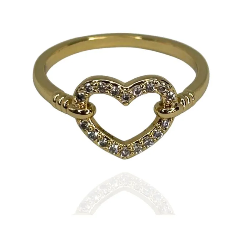 ANEL CORAÇÃO CRAVEJADO