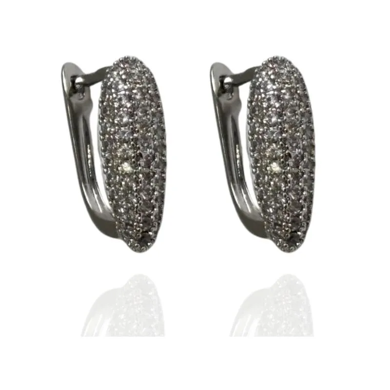 ARGOLA OVAL CRAVEJADA