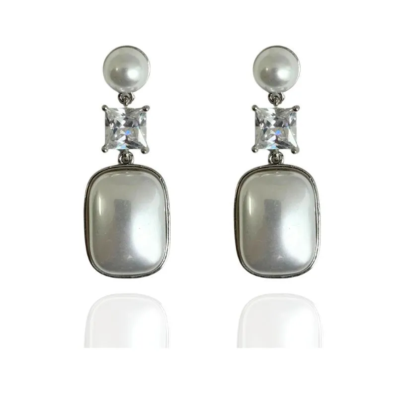 BRINCO FESTA PÉROLAS E ZIRCÔNIA QUADRADA